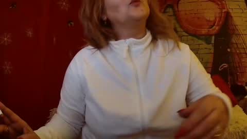 Hannah online show from December 23, 1:18 am