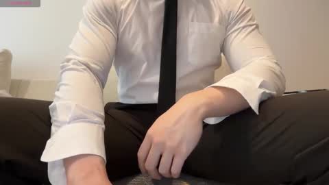 Snapshot of lexxxx442 chatting on October 10, 1:04 am AsianKing online show from October 10, 1:04 am