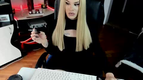 eva lexy you may call me Miss online show from November 14, 11:31 am