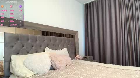 lexydivine online show from October 17, 4:59 am