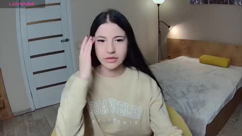 lexyswett online show from February 6, 8:02 pm