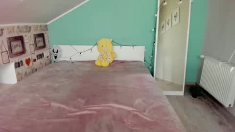 lexyswett online show from February 23, 12:59 pm