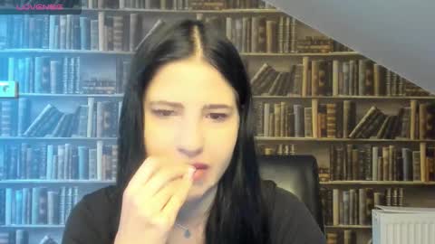 lexyswett online show from November 10, 8:13 am