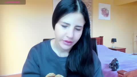 lexyswett online show from November 18, 8:19 am