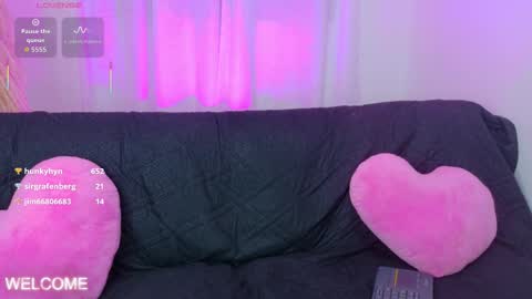 Snapshot of leydystone chatting on September 10, 4:18 pm Leydy Stone online show from September 10, 4:18 pm