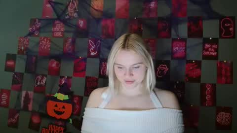 Leyla online show from October 13, 6:24 am