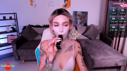 LEA online show from December 18, 3:00 pm