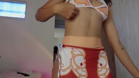 Jessica online show from October 25, 3:07 pm