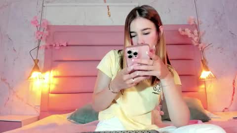 LEZY online show from September 30, 7:41 pm