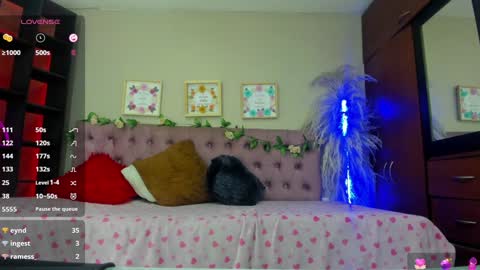 lia online show from December 30, 11:38 pm