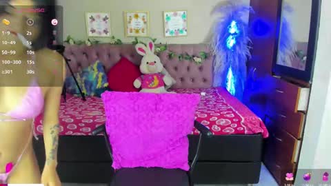 lia online show from February 11, 8:31 pm