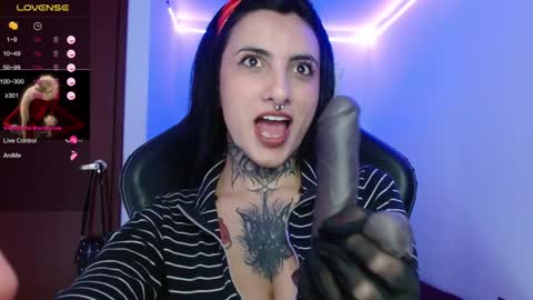 lia spicy   ig online show from December 16, 2:05 pm