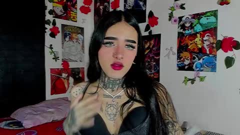 Snapshot of lia_volkov chatting on October 25, 8:22 am online show from October 25, 8:22 am