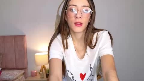 Snapshot of liaaa___ chatting on December 26, 2:37 pm Lia online show from December 26, 2:37 pm