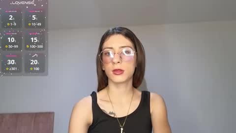 Snapshot of liaaa___ chatting on December 30, 1:25 pm Lia online show from December 30, 1:25 pm