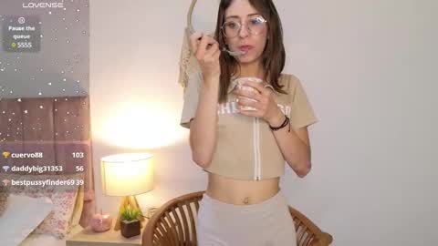 Snapshot of liaaa___ chatting on January 17, 5:30 pm Lia online show from January 17, 5:30 pm