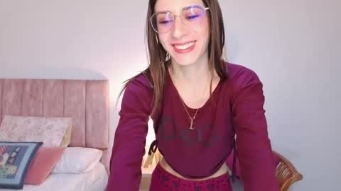 Snapshot of liaaa___ chatting on February 5, 2:16 pm Lia online show from February 5, 2:16 pm