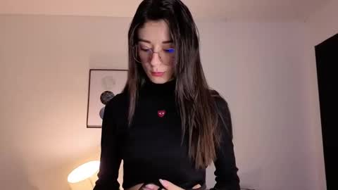 Snapshot of liaaa___ chatting on November 10, 12:37 pm Lia online show from November 10, 12:37 pm