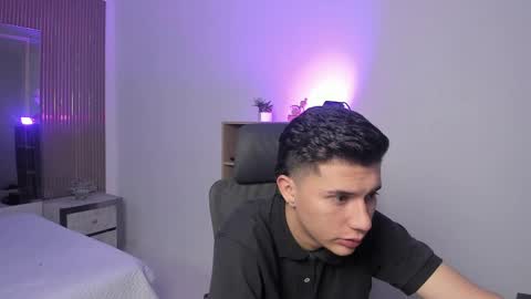 Liam Smith online show from September 23, 12:41 pm