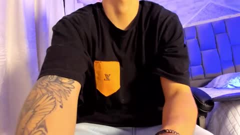 Liam Smith online show from October 12, 12:04 pm