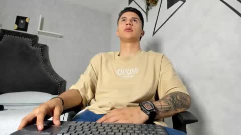 Liam Smith online show from October 14, 12:17 pm