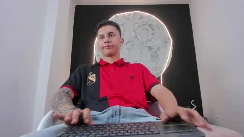 Liam Smith online show from October 18, 12:17 pm