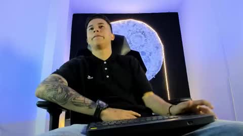 Liam Smith online show from November 7, 11:54 am