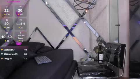 ---Liah--- online show from February 23, 8:00 pm