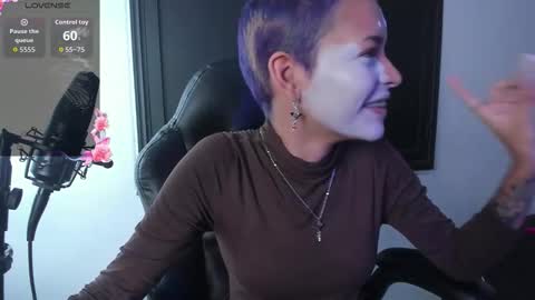 liam_anny online show from November 23, 4:01 am