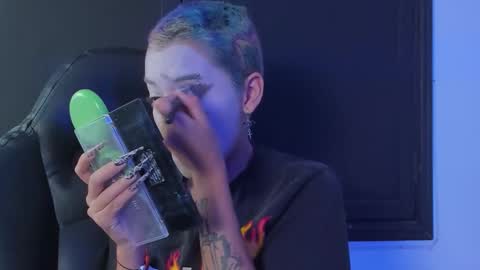 liam_anny online show from November 28, 4:48 am