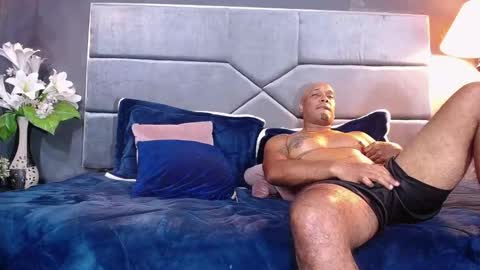 Liam online show from October 22, 7:46 pm