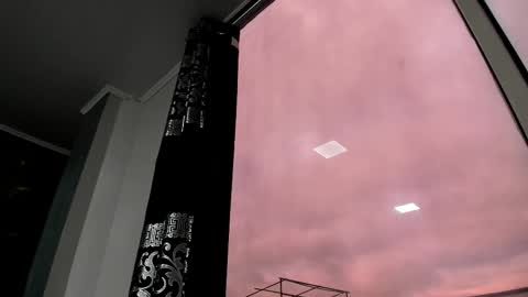 LIAM KLEIN online show from February 18, 11:44 am