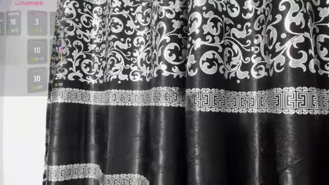 LIAM KLEIN online show from March 4, 11:08 am