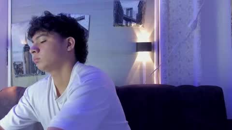 liam online show from November 1, 12:40 pm