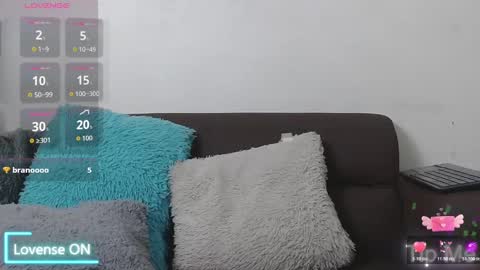 Liam  online show from October 28, 9:50 pm