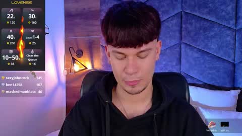 Liam Thunder online show from October 29, 3:09 am