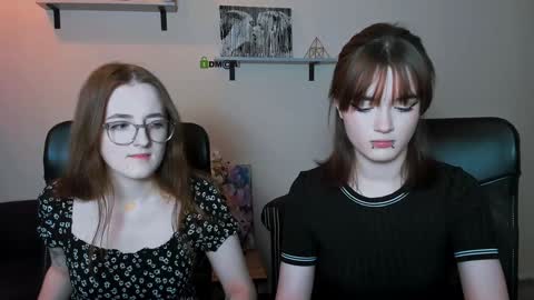 Little Liana  online show from December 6, 8:18 pm