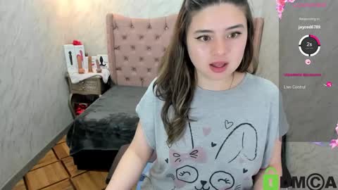 Grace online show from March 1, 2:02 pm