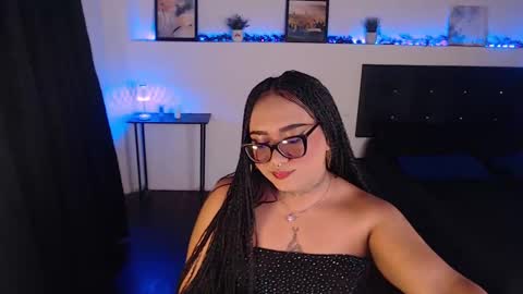 Snapshot of liascarlett chatting on January 4, 5:58 am LiaScarlett online show from January 4, 5:58 am