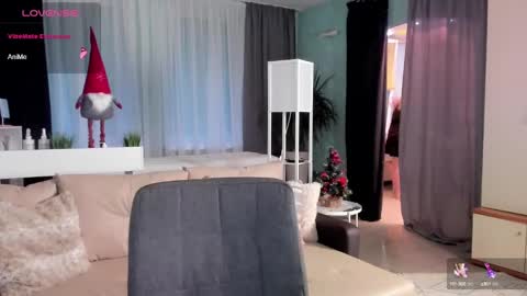 Snapshot of libby_nora chatting on December 28, 12:56 pm Libby online show from December 28, 12:56 pm