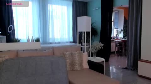 Snapshot of libby_nora chatting on January 28, 10:56 am Libby online show from January 28, 10:56 am