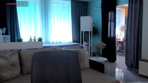 Snapshot of libby_nora chatting on February 10, 9:47 am Libby online show from February 10, 9:47 am