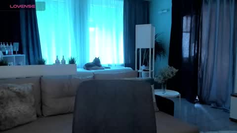 Snapshot of libby_nora chatting on February 16, 11:38 am Libby online show from February 16, 11:38 am