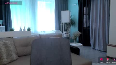 Snapshot of libby_nora chatting on March 1, 7:51 am Libby online show from March 1, 7:51 am