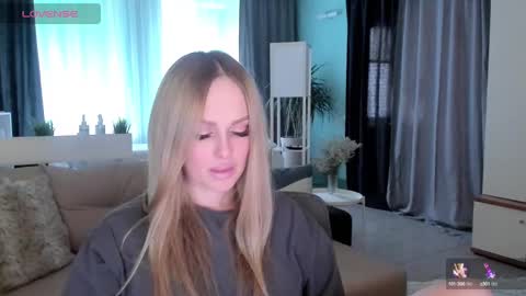 Snapshot of libby_nora chatting on March 1, 10:55 am Libby online show from March 1, 10:55 am