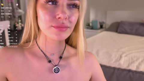 Elena online show from November 30, 3:38 pm