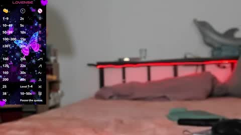 Snapshot of liebesophie chatting on February 13, 2:20 pm Sophie online show from February 13, 2:20 pm