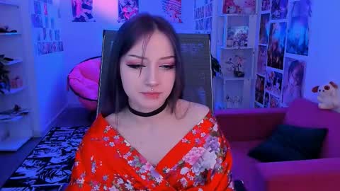 LiLu online show from October 5, 3:54 pm