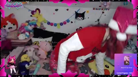 LikeMyAshe online show from December 14, 5:18 am