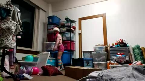 LikeMyAshe online show from December 18, 7:36 am